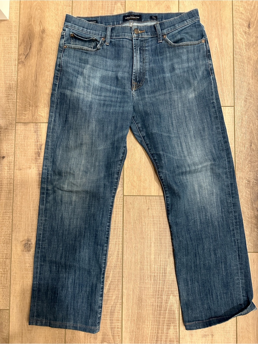 Lucky Brand Men's Medium Blue Straight Jeans